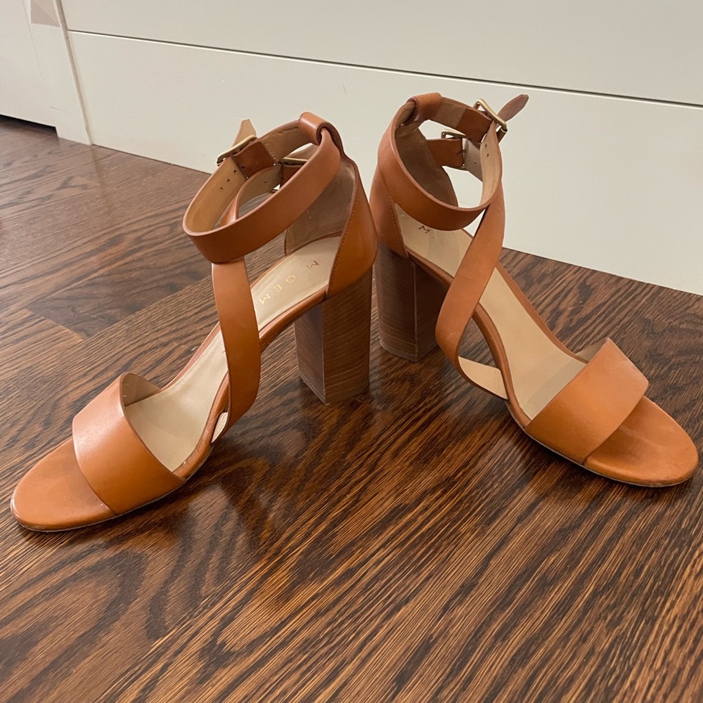 M. Gemi brown block heel summer sandals. Size 40 (9 women)